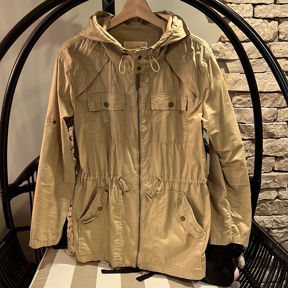 Michael Kors beige Jacket. Worn once. Size S